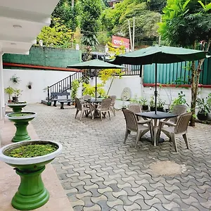 Red Star Kandyan Канди
